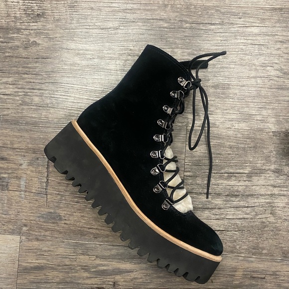 ALL BLACK boots - Picture 3 of 10